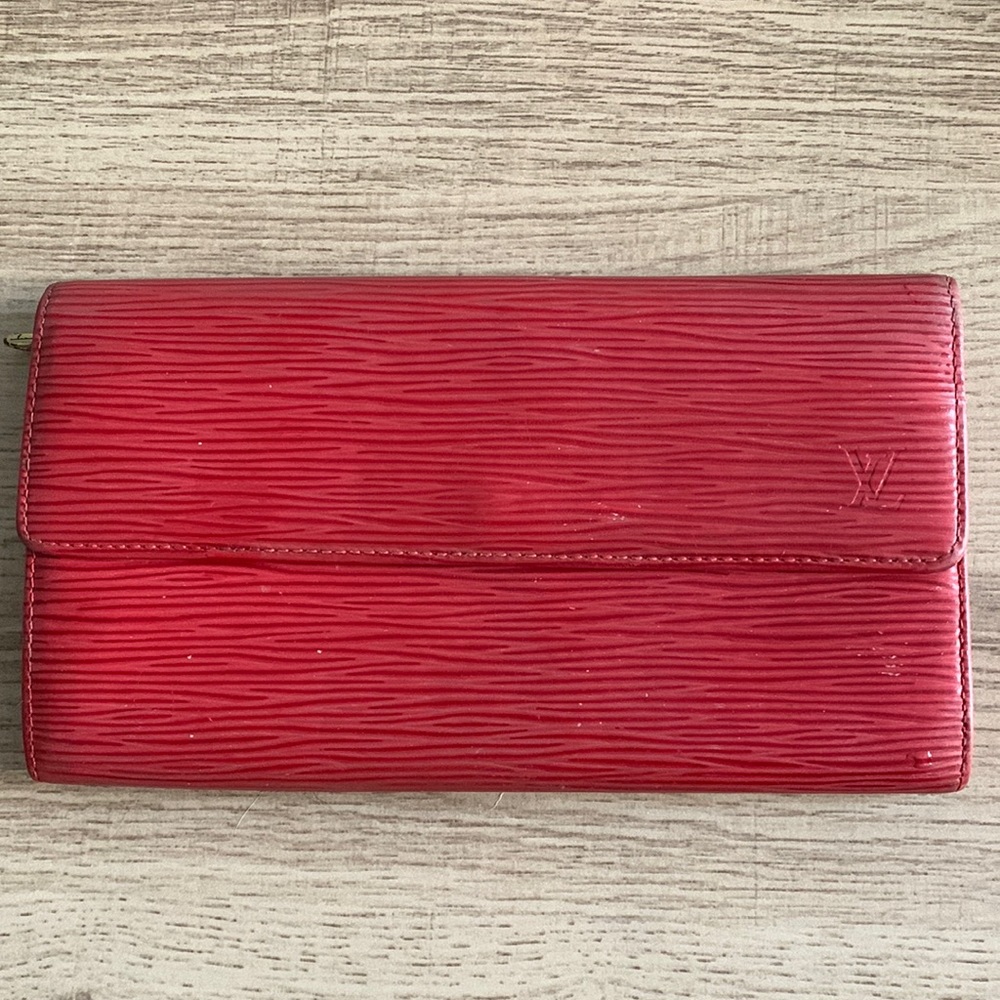 Louis Vuitton Epi red leather wallet
